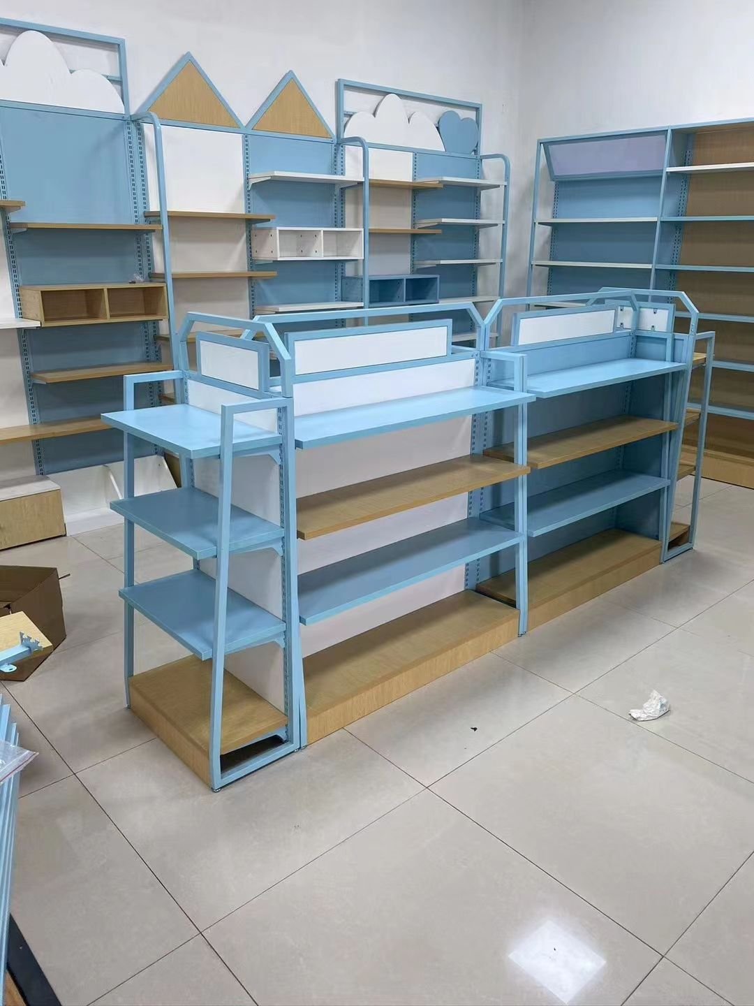 钢木展示柜